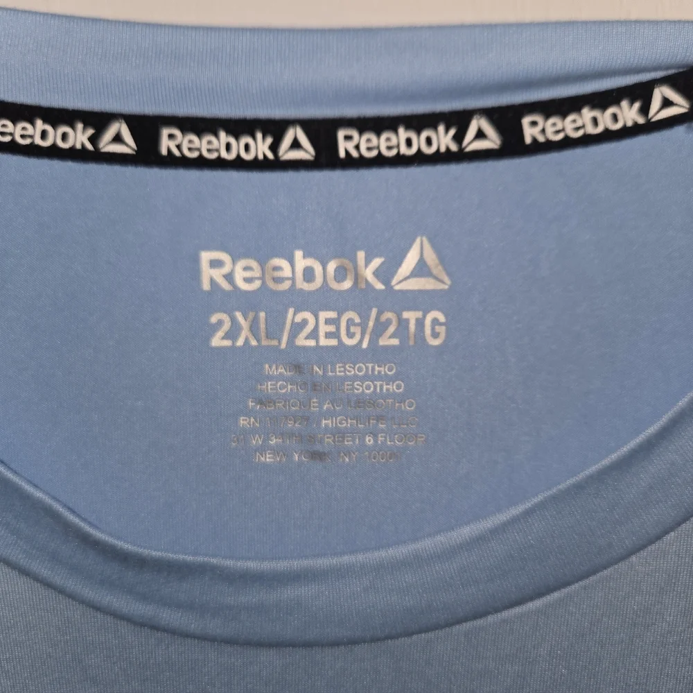 Reebok Men's Light Blue Short Sleeve Tee 2XL - Picture 2 of 6